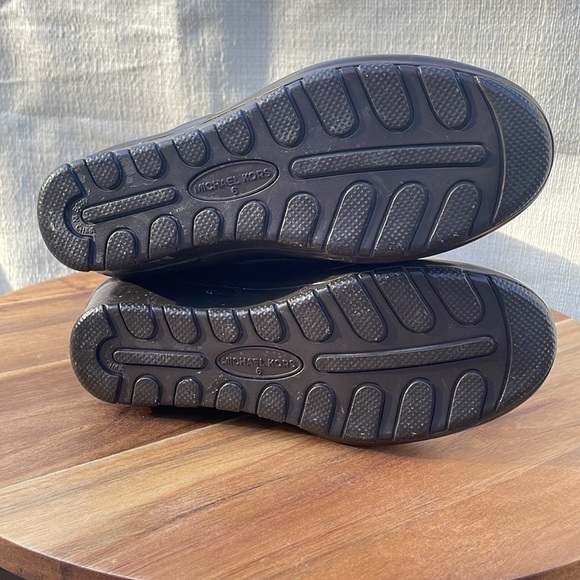 Michael Kors Women’s Tall Rain Boots Wedge heel Brown Size 6 - Picture 8 of 9